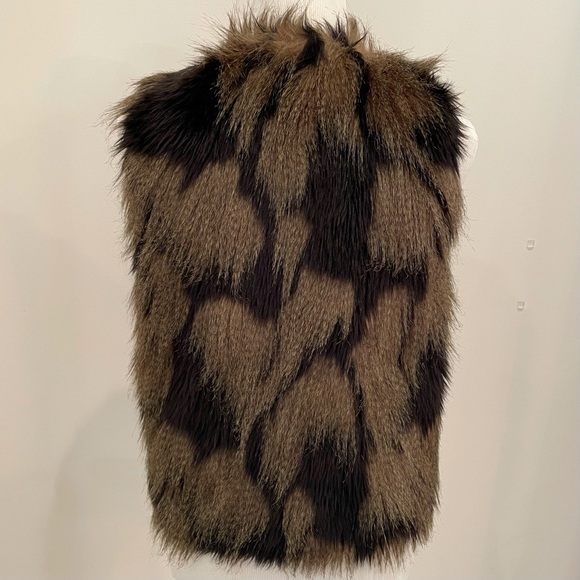 Fur Vest - Size S - Picture 3 of 3